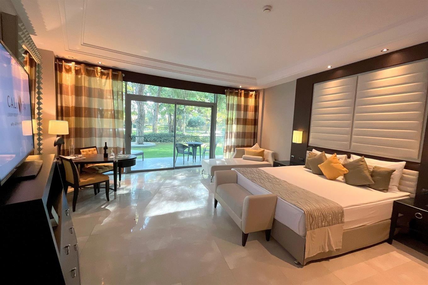 Calista Luxury Resort — Superior room garden view