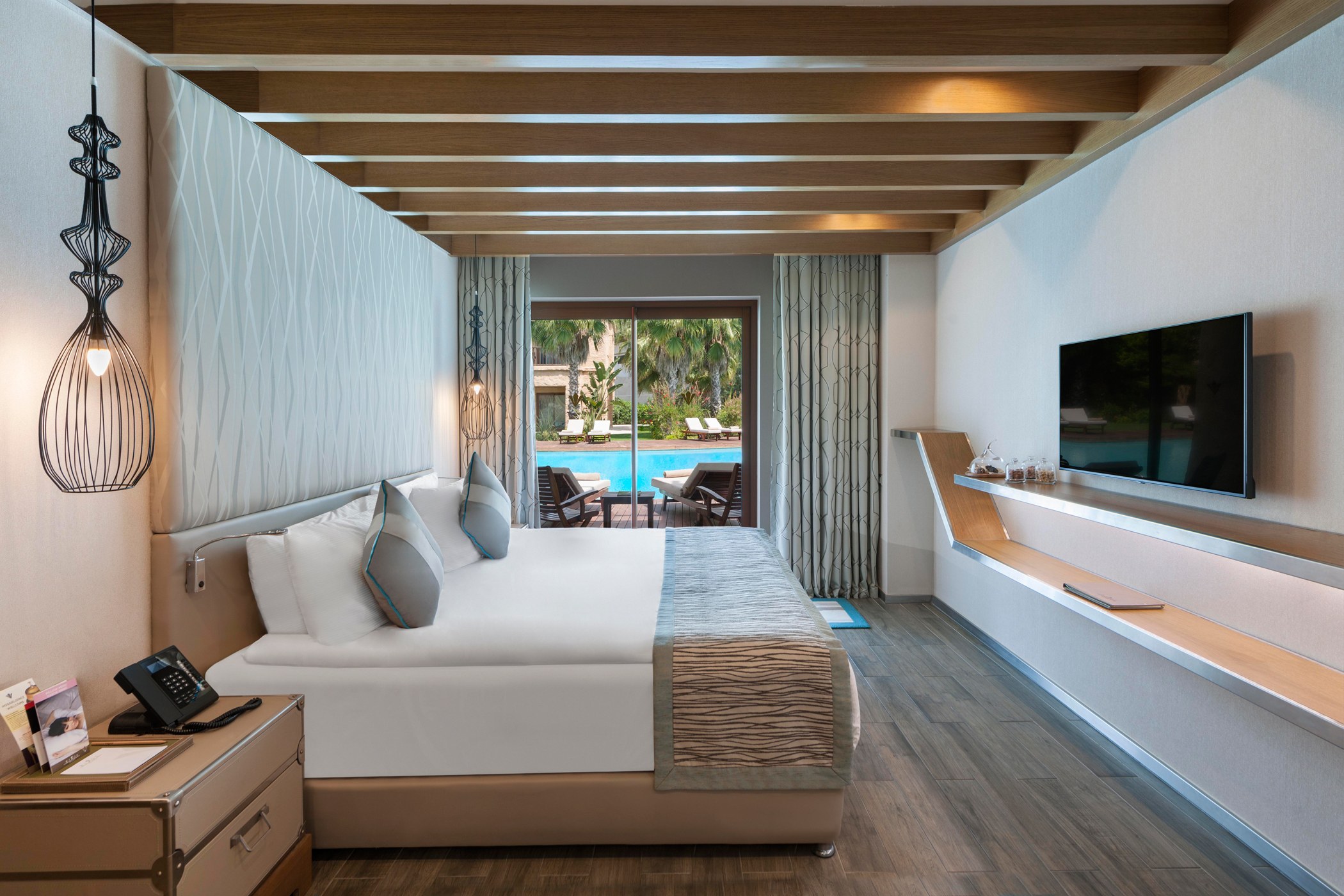 Rixos Premium Belek — Номер с выходом к бассейну